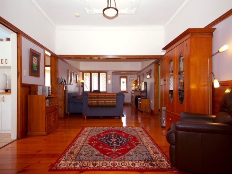 57 Curzon Street, East Toowoomba QLD 4350