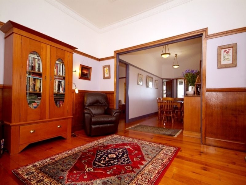 57 Curzon Street, East Toowoomba QLD 4350