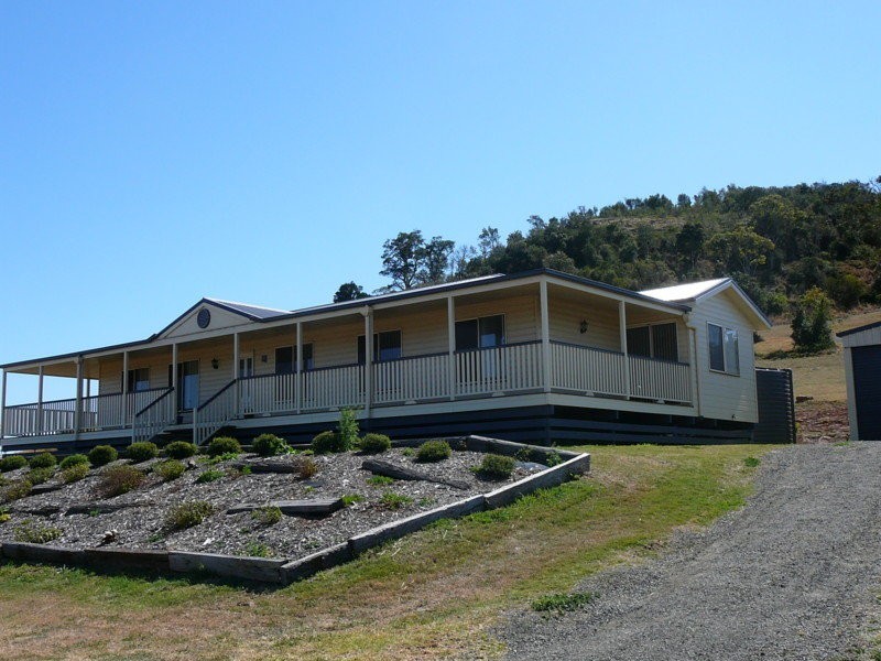 6 Glen Court (GLENCOE), Glencoe QLD 4352