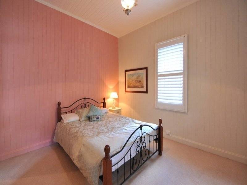 5 Godsall Street, East Toowoomba QLD 4350