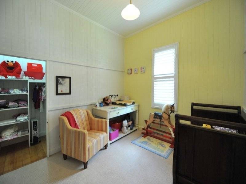 5 Godsall Street, East Toowoomba QLD 4350