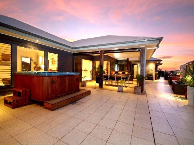 14 Kingfisher Drive, Highfields QLD 4352