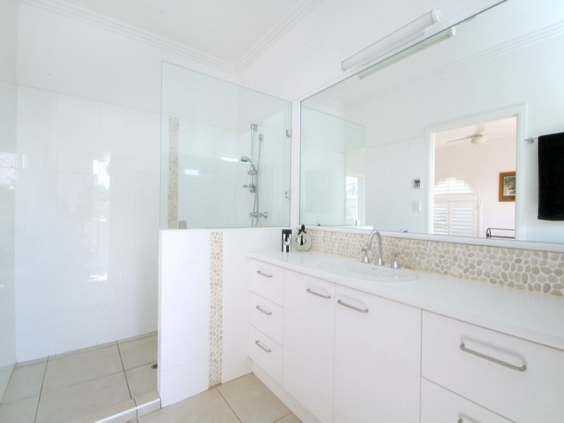 8 Arcadia Court, Highfields QLD 4352