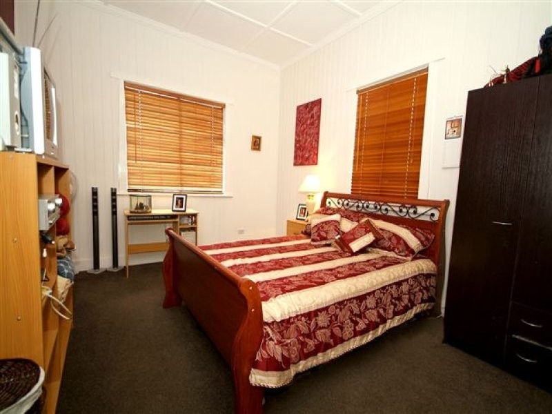 59 Mary Street, Mount Lofty QLD 4350