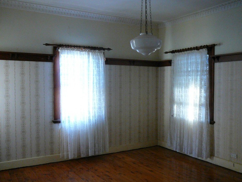 2 Godfrey Street, East Toowoomba QLD 4350