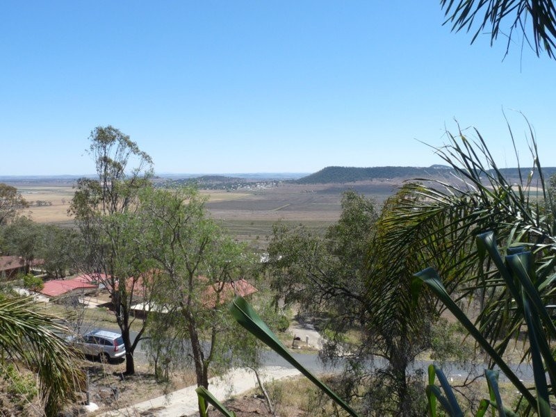 10 Linora Drive, Toowoomba QLD 4350