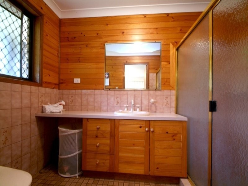 3 Carlyle Court, Middle Ridge QLD 4350