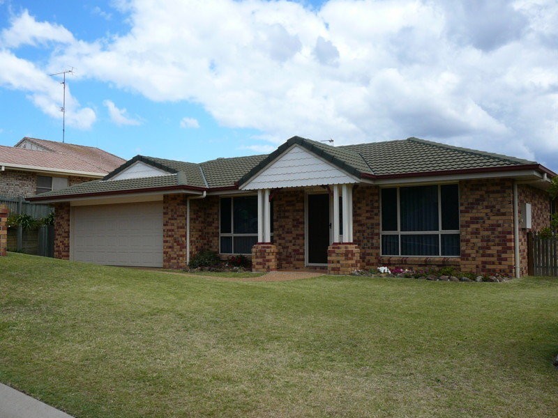 12 Mirage Court, Wilsonton QLD 4350