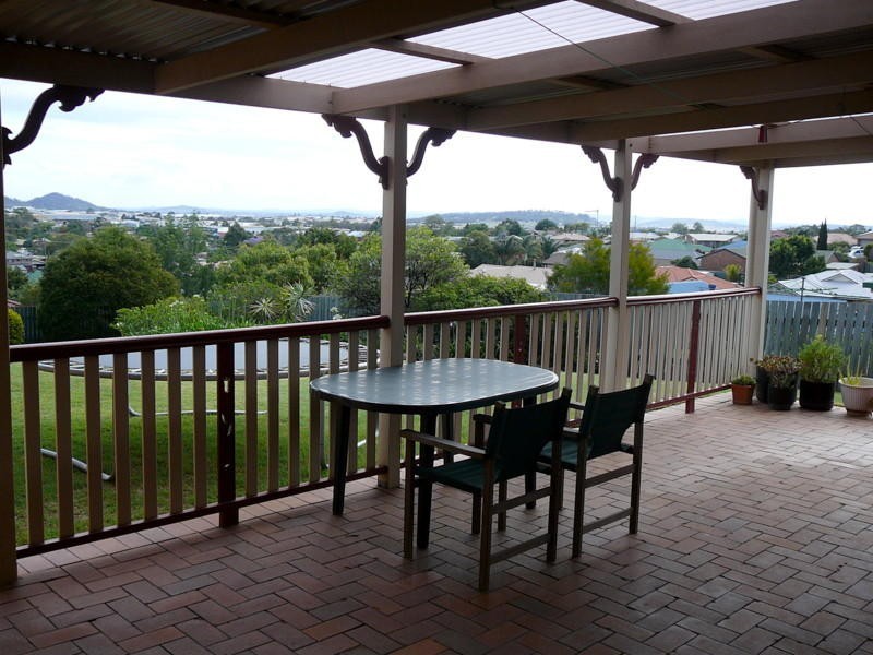 12 Mirage Court, Wilsonton QLD 4350