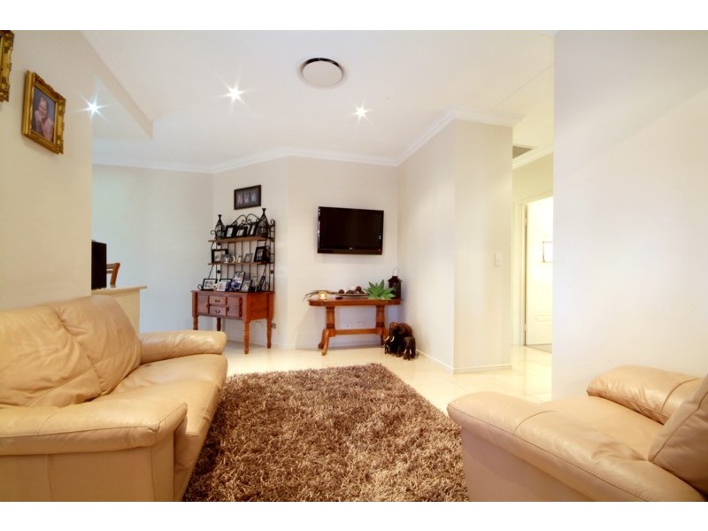 2 Cockatoo Court, Highfields QLD 4352