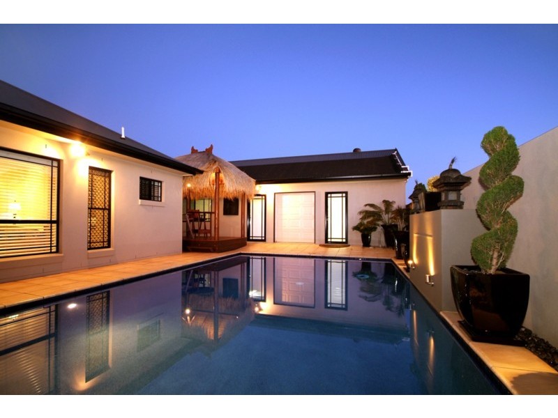 2 Cockatoo Court, Highfields QLD 4352