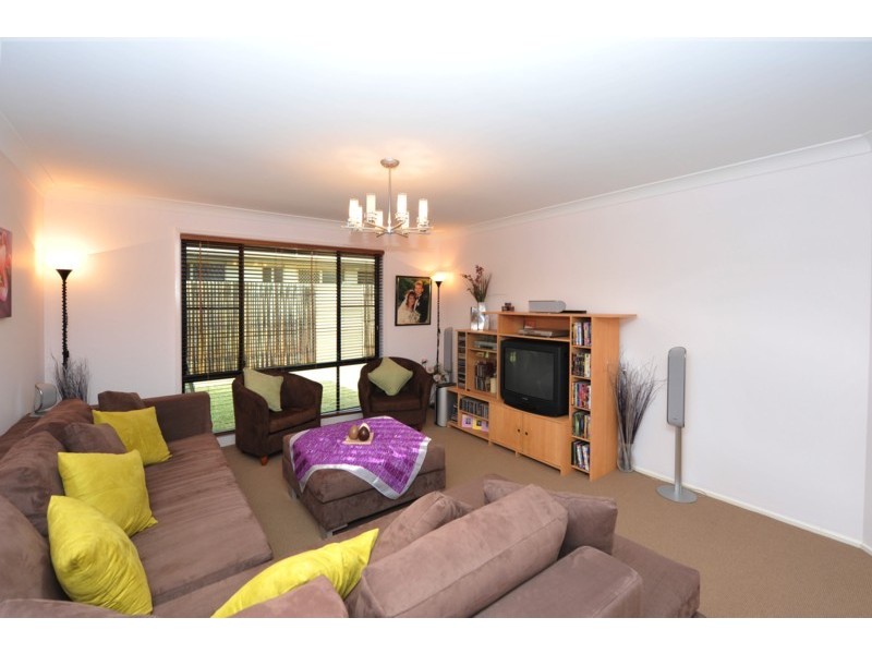 16 Pearl Court, Rangeville QLD 4350