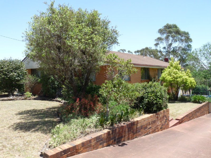 155 Stephen Street, Harristown QLD 4350