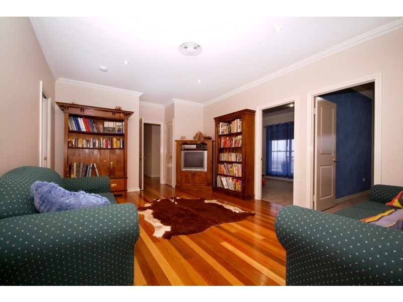 120 Steinberg Road, Highfields QLD 4352