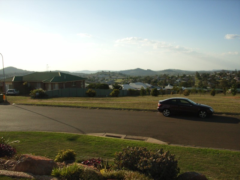 40 Dalzell Court, Darling Heights QLD 4350
