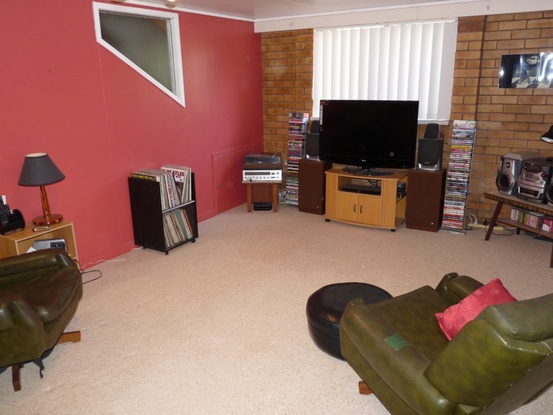 37 High Street, Rangeville QLD 4350