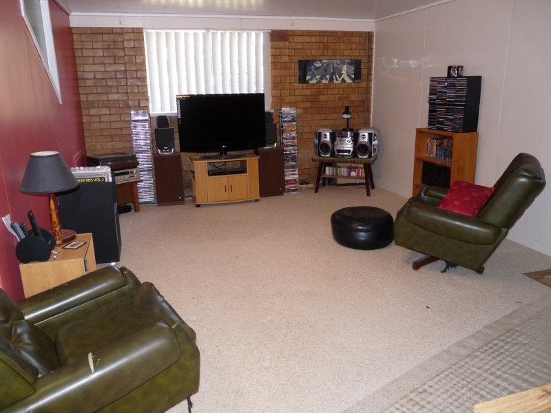37 High Street, Rangeville QLD 4350