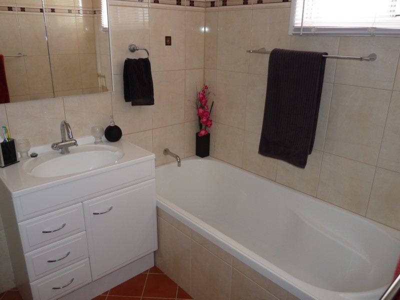 37 High Street, Rangeville QLD 4350