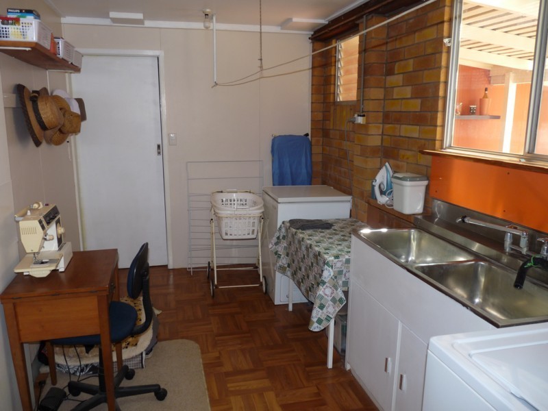 37 High Street, Rangeville QLD 4350