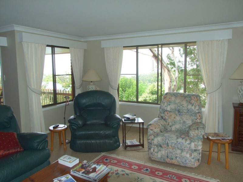 32 Katoomba Crescent, Prince Henry Heights QLD 4350