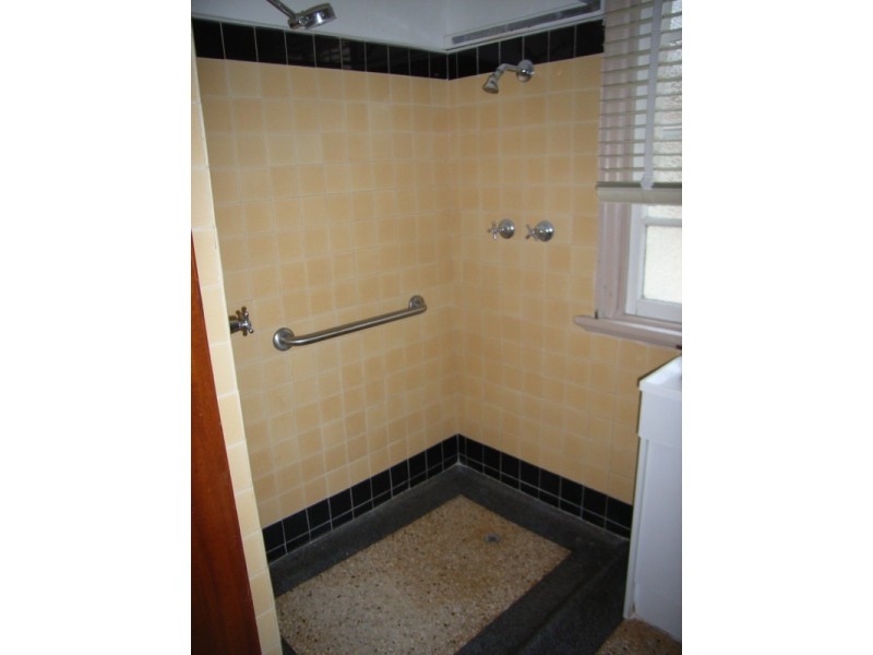 10 Burke Street, Rangeville QLD 4350