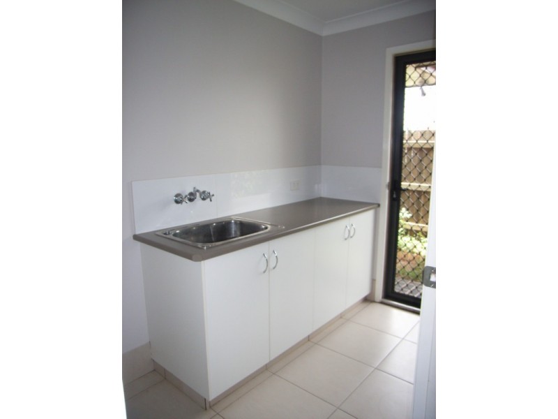 13 Nash Drive, Glenvale QLD 4350