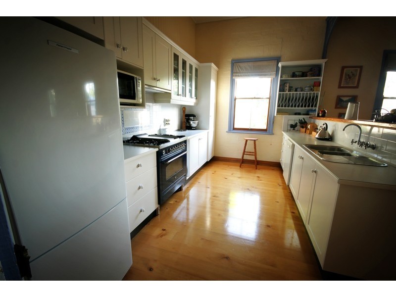 15 Boulton Terrace, Toowoomba QLD 4350