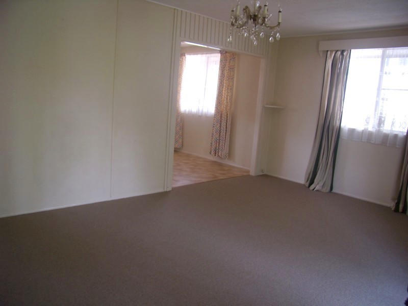 9 Coates Street, Kearneys Spring QLD 4350