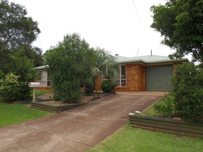 39 Seppelt Street, Wilsonton QLD 4350