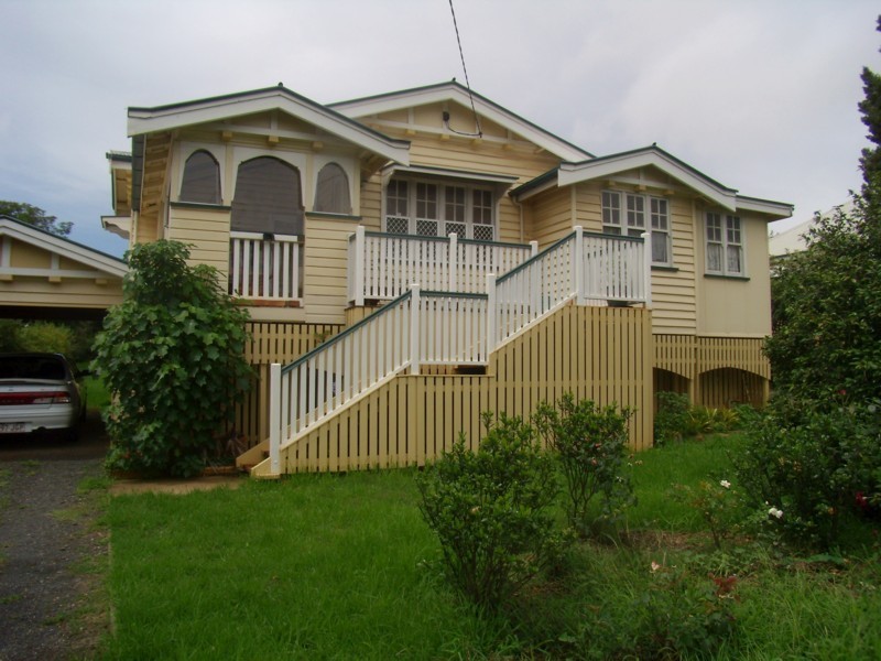 30 Seaton Street, South Toowoomba QLD 4350