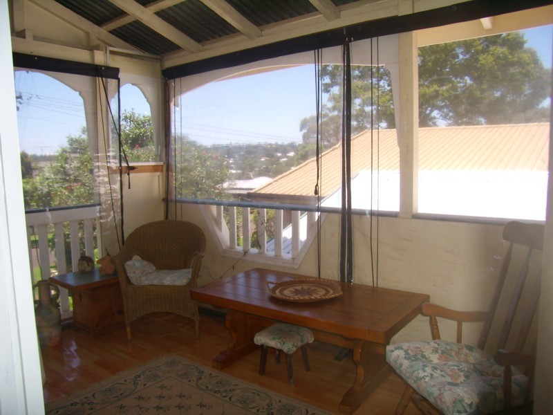 30 Seaton Street, South Toowoomba QLD 4350