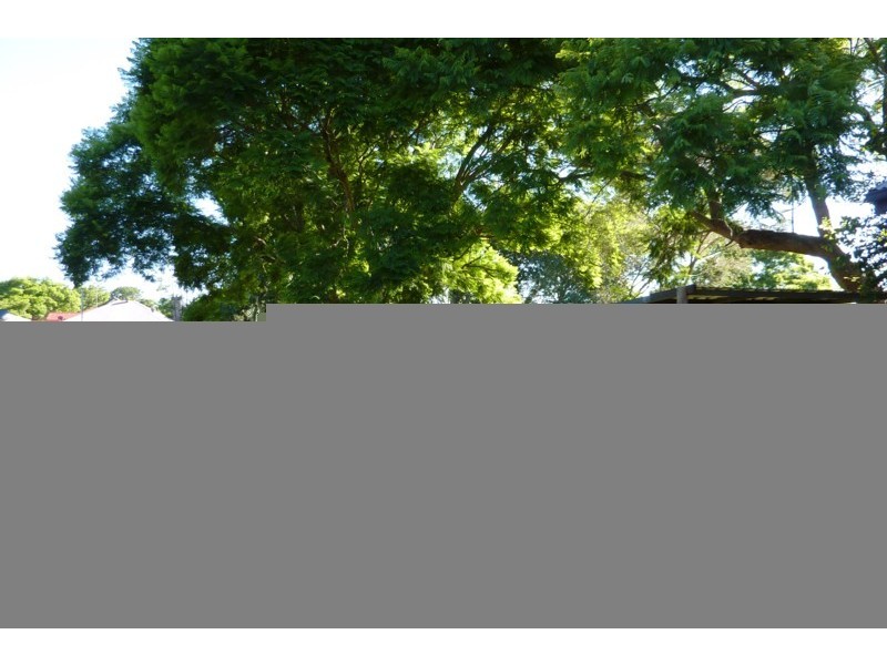 20 Rhyde Street, Mount Lofty QLD 4350