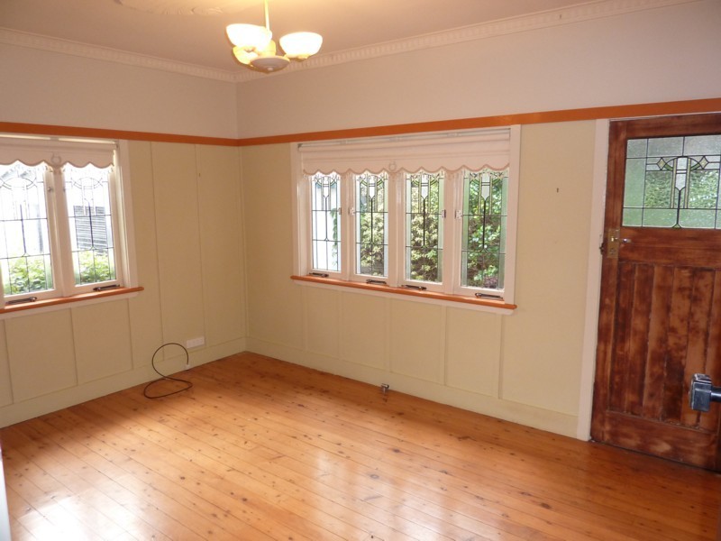 Mount Lofty QLD 4350