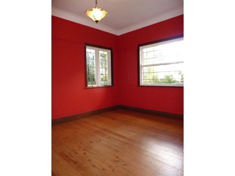 Mount Lofty QLD 4350