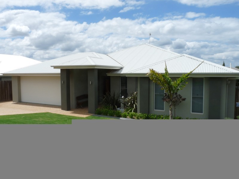 13 Rosella Street, Rangeville QLD 4350