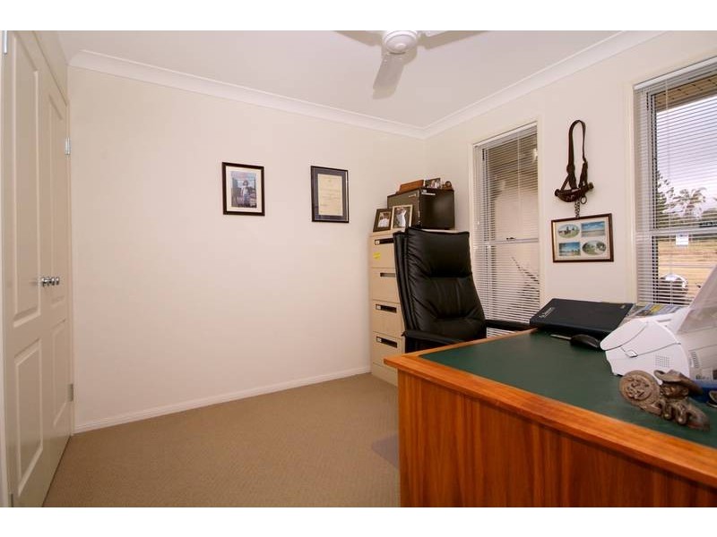 13 Rosella Street, Rangeville QLD 4350