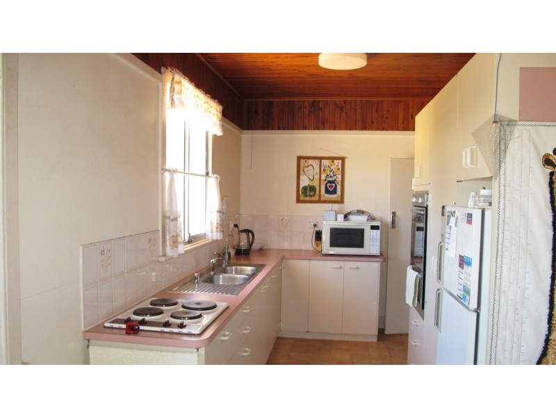 1 Dunmore Street, East Toowoomba QLD 4350