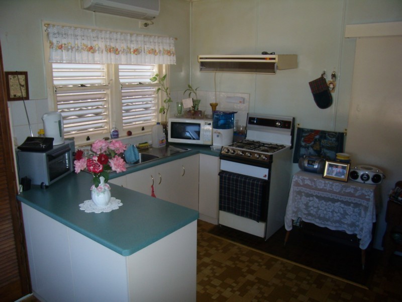 1 Wieck Street, Newtown QLD 4350