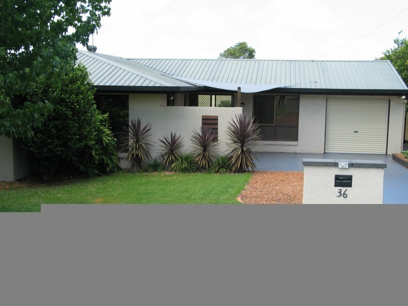 36 Agnes Street, Centenary Heights QLD 4350