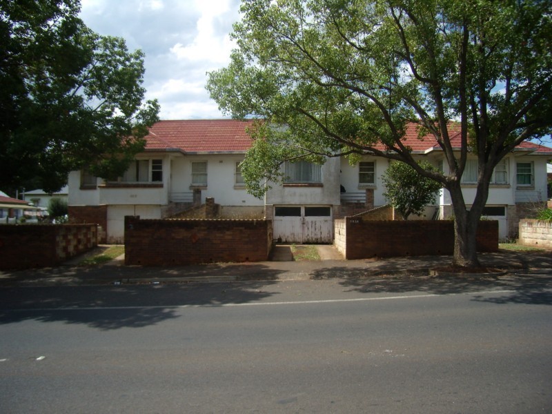 143-145 Bridge Street, North Toowoomba QLD 4350