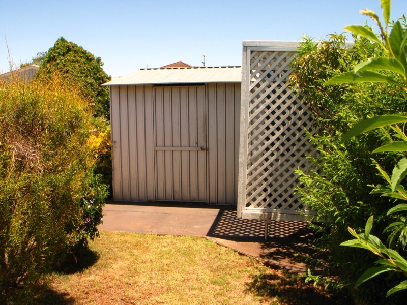 17 Tara Street, Wilsonton QLD 4350