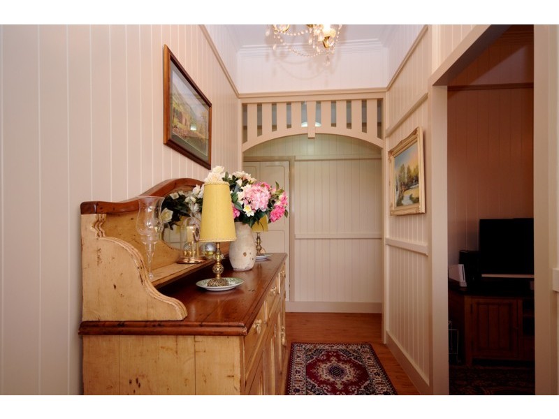 3 Jarrah Street, East Toowoomba QLD 4350