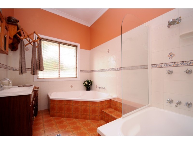 3 Jarrah Street, East Toowoomba QLD 4350