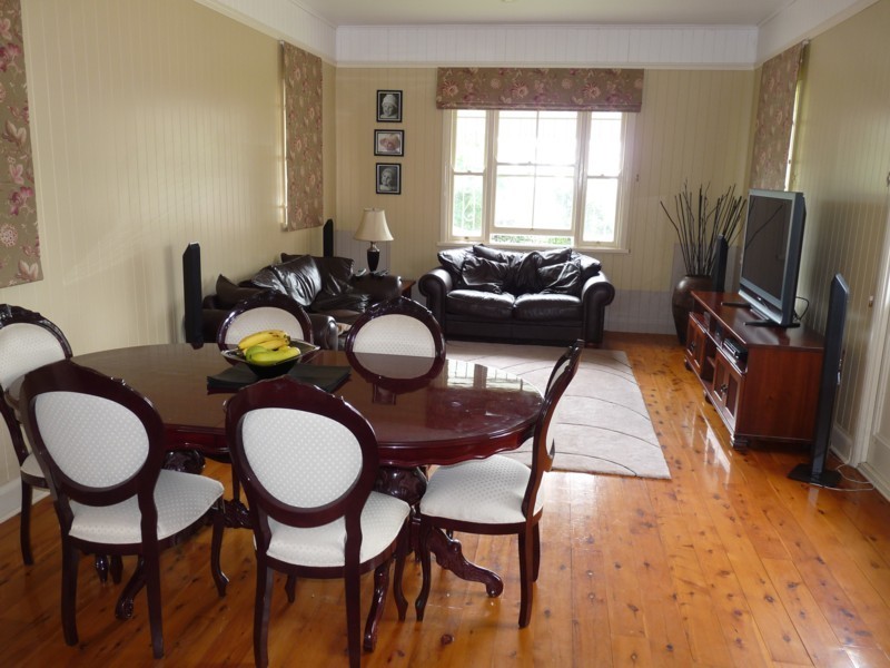 255 Geddes Street, Centenary Heights QLD 4350