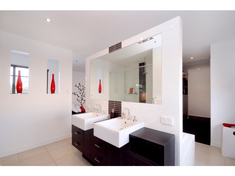 Middle Ridge QLD 4350