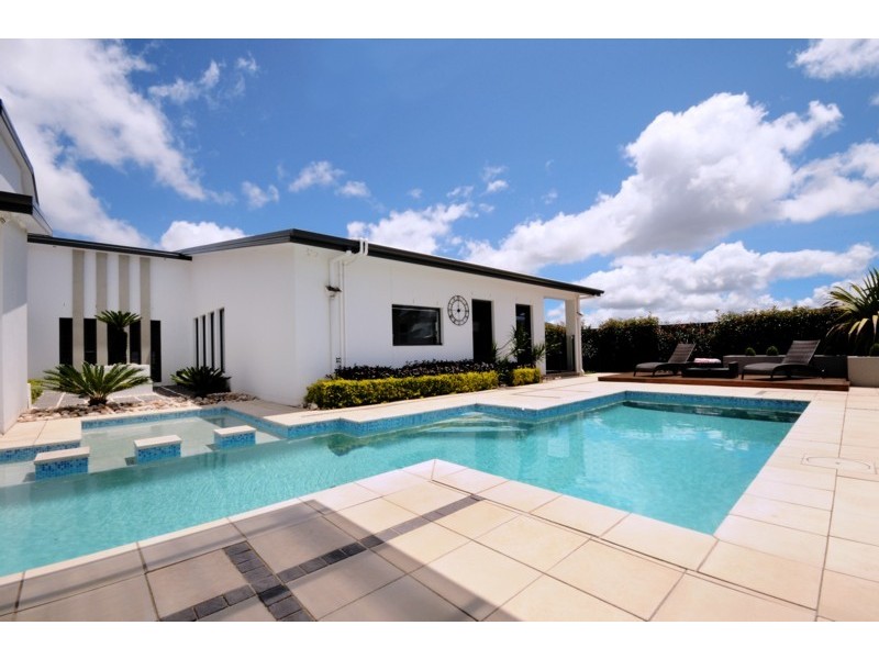 Middle Ridge QLD 4350