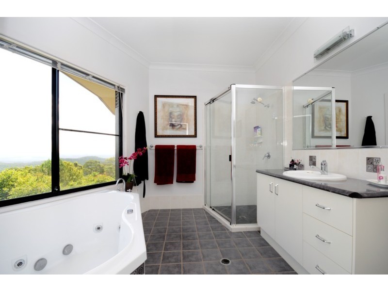 22 Rangeview Road, Blue Mountain Heights QLD 4350