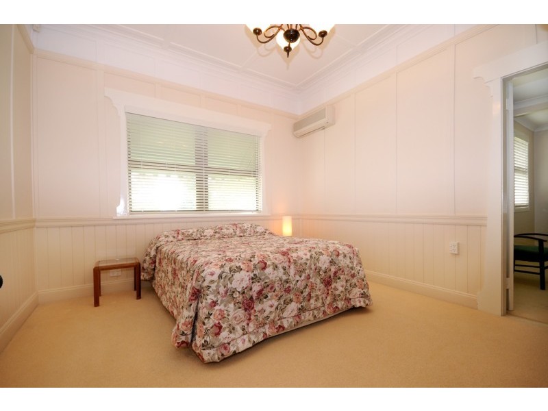 23 South Street, Rangeville QLD 4350