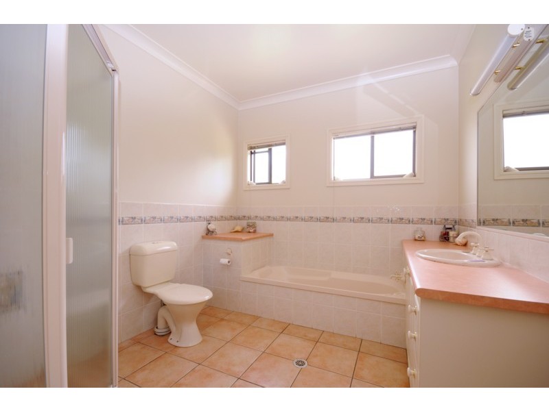 23 South Street, Rangeville QLD 4350