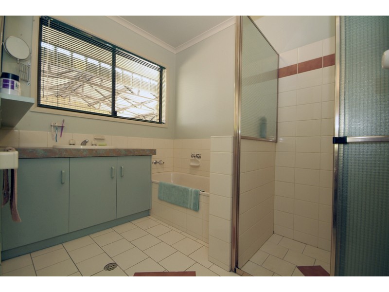 12 Esperanto Court, Toowoomba QLD 4350